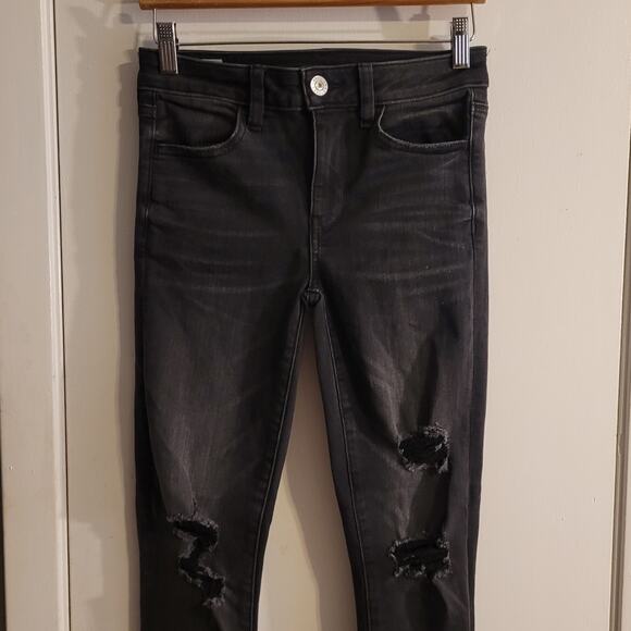 AMERICAN EAGLE Next Level Stretch Skinny Jeans 2 Ripped Black Sydney Sweeney - Picture 2 of 14